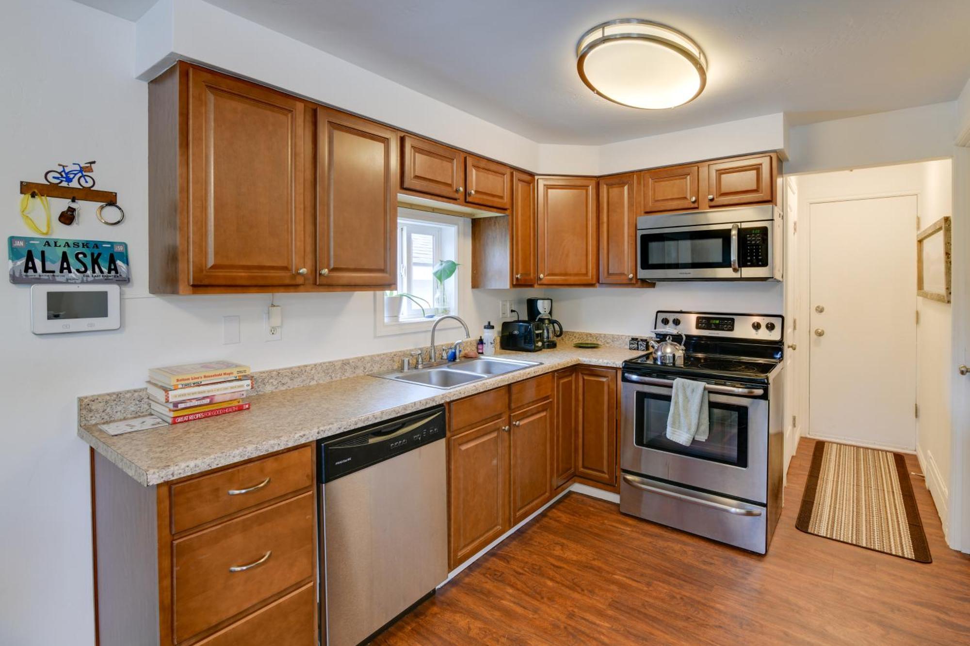 Cozy Anchorage Retreat Less Than 4 Mi To Downtown! エクステリア 写真